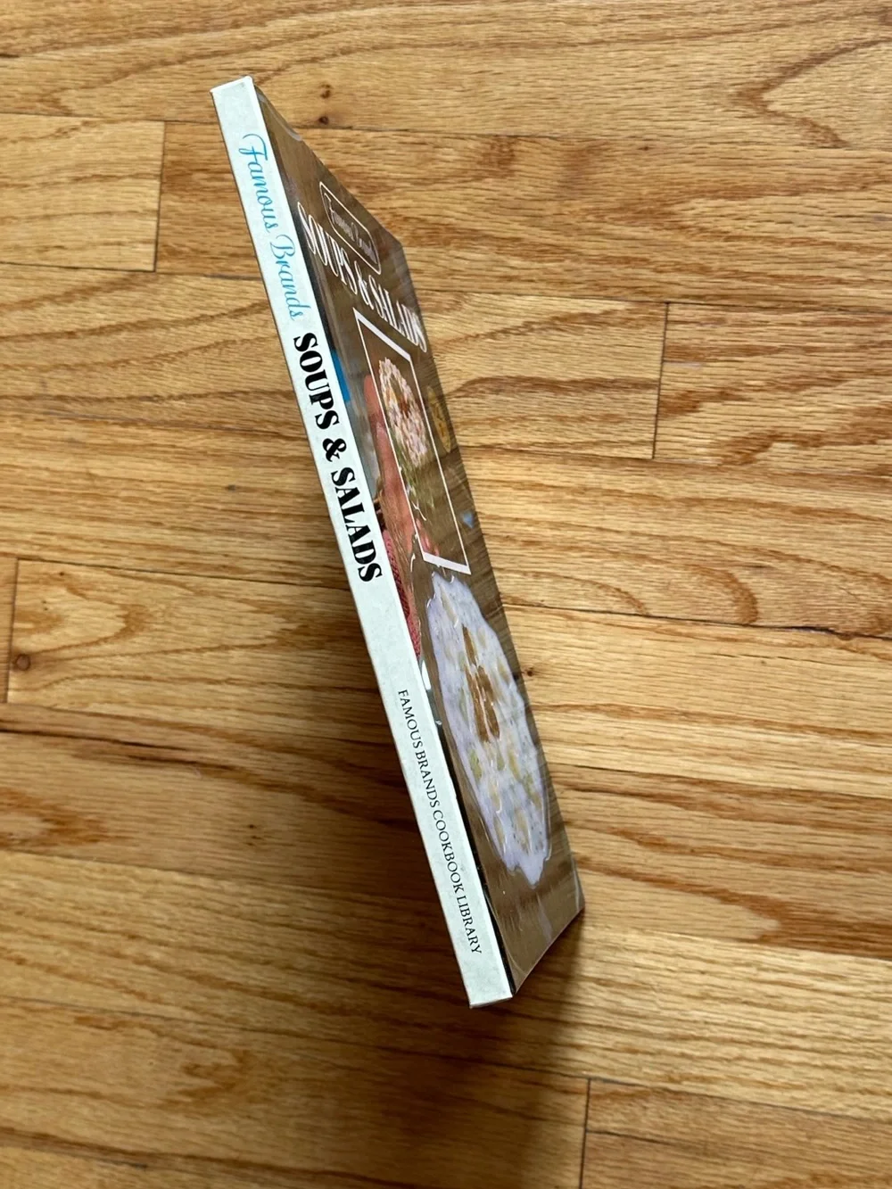 Soups & Salads Vol. 7 Cookbook - Famous Brands